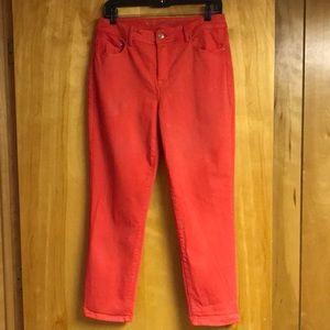 Chico’s Red So Slimming Girlfriend Crop Pants 0.5